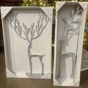 Aldi Set of 2 Merry Moments Dramatic Silver Reindeer
